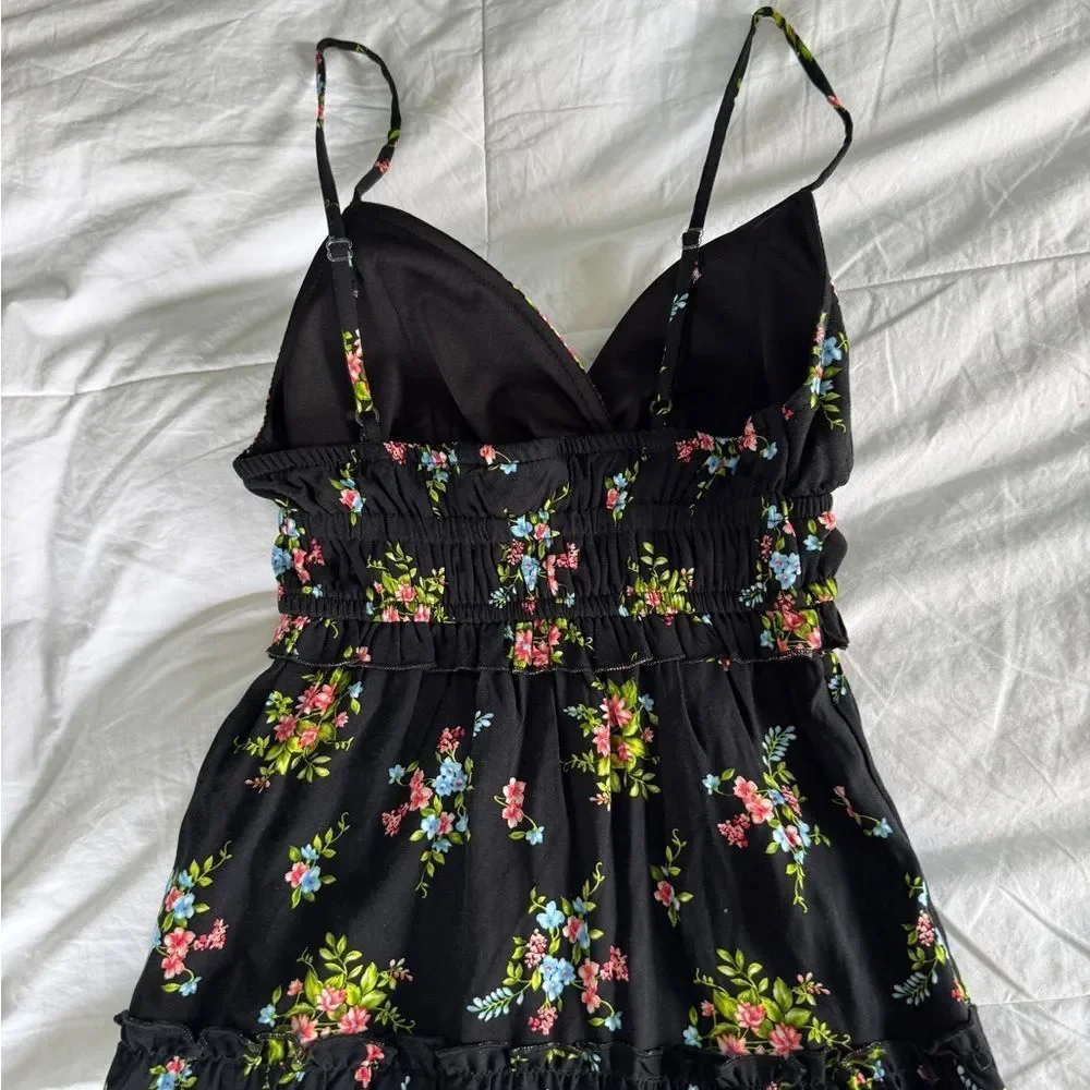No Boundaries Black Floral Tiered Sundress – Women’s XXS Adjustable Straps - Picture 7 of 11